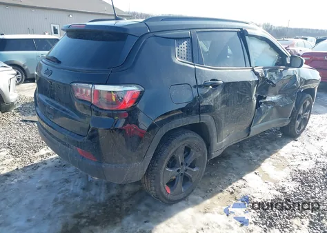 2019 Jeep Compass Altitude 4X4 z USA, uszkodzony, nr VIN 3C4NJDBB5KT840046